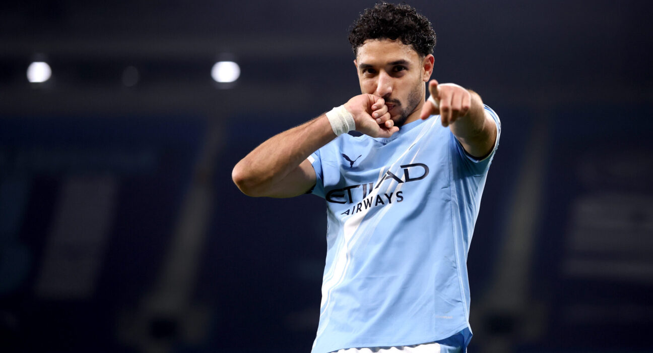 Manchester City kërkon historinë në Anfield, Haaland sfidohet nga fantazma e golave