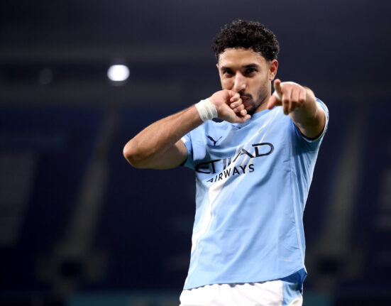 Manchester City kërkon historinë në Anfield, Haaland sfidohet nga fantazma e golave